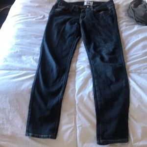 Paige peg ankle medium wash